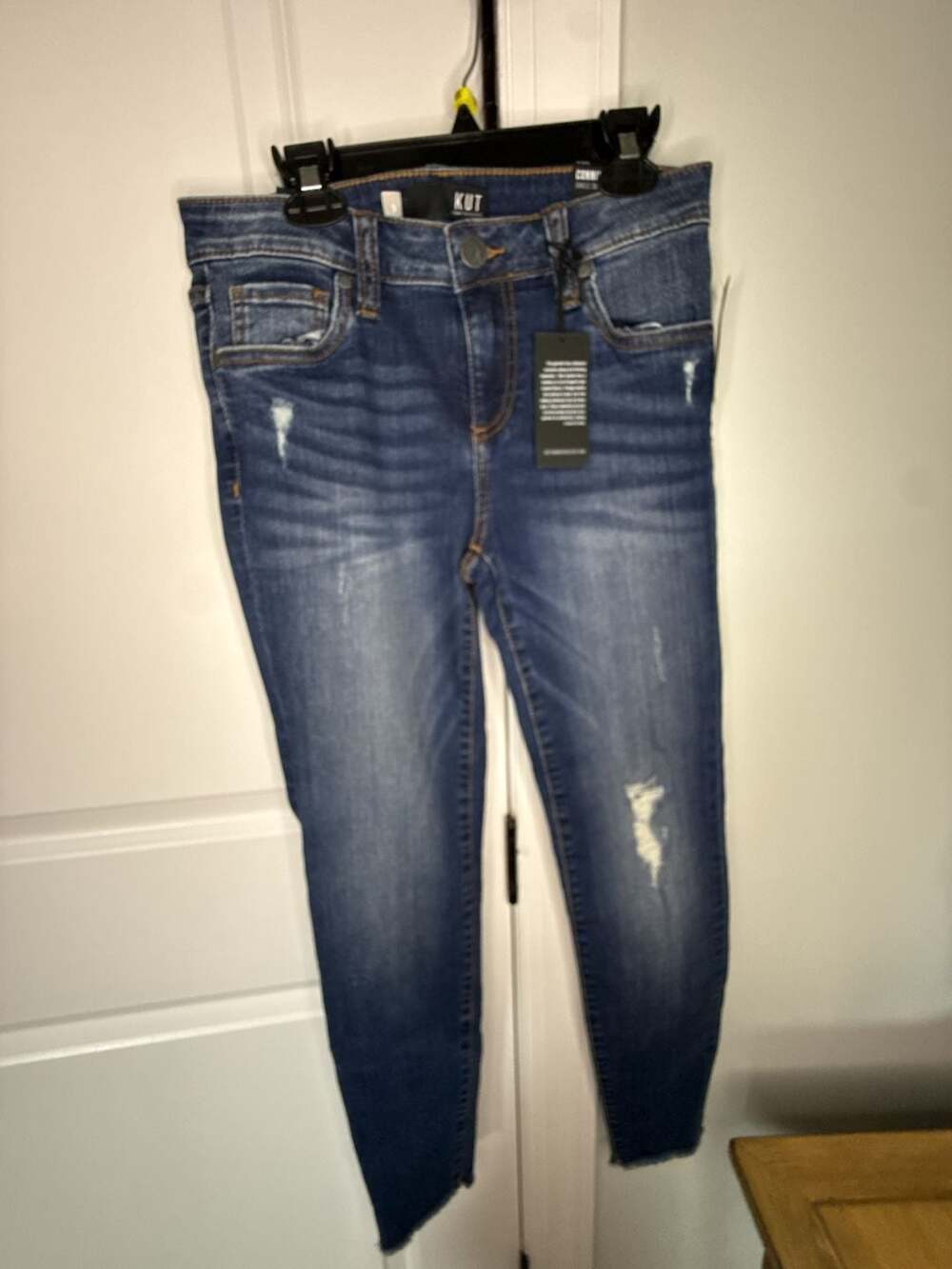 KUT from the Kloth Connie Ankle Skinny Distressed Jeans Size 0